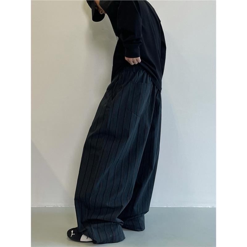 Pantalones de Pierna Ancha Rayas Verticales Negras Azules Estilo Americano Vintage Casual Sueltos para Hombre Pantalones Forma de Navaja Longitud al Suelo