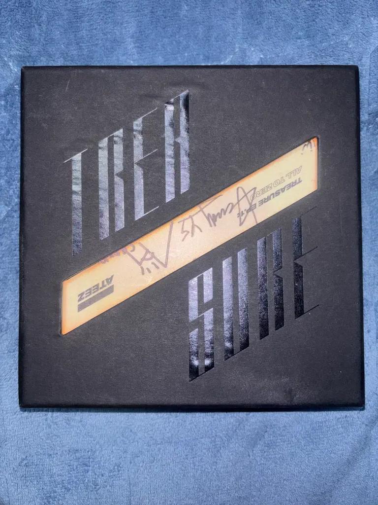 ATEEZ debut gesigneerd album te koop Gebruikt