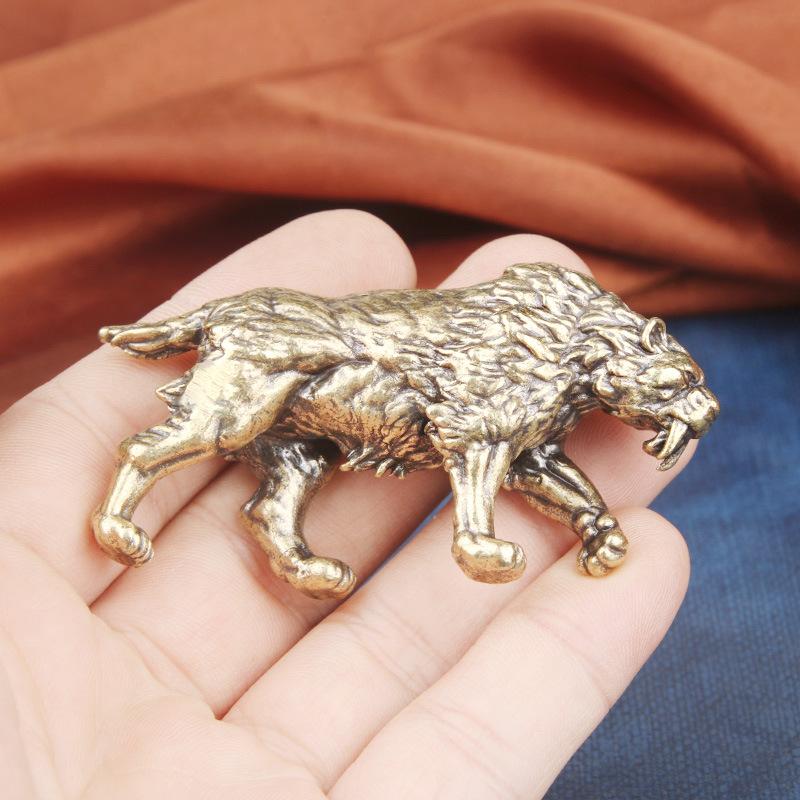 Solid Brass Prehistoric Beast Sabre-Toothed Desktop Ornament Tiger Bronze Sculpture Craft Tea Pet Copperware Wholesale
