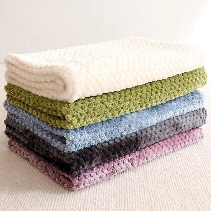 Coperta per animali domestici Inverno caldo Animali domestici Tappetini per cani Gatti Morbido addensare Letti per cani Coperte Cucciolo di gatto Cuscino del divano Forniture per animali domestici