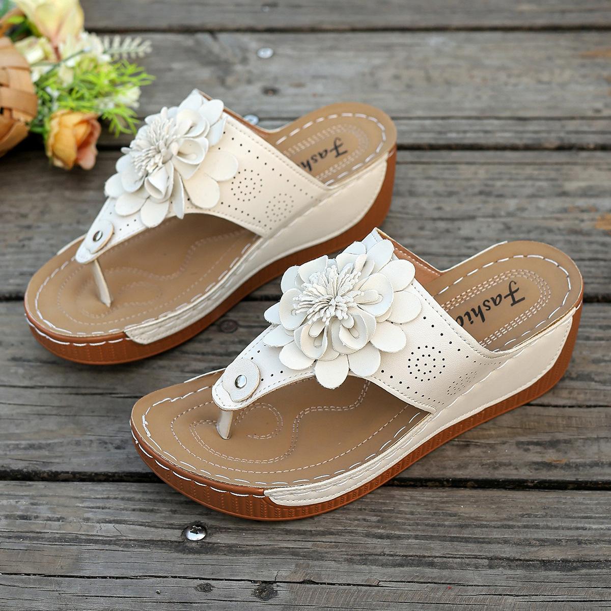 

Fashion 2025 new thick-soled one-line thick-soled slippers for women, cross-border fish-mouth flower thick-soled beach flip-flops 36 белый