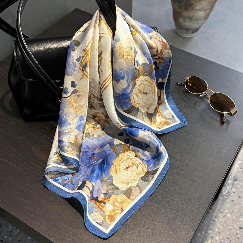 Silk scarf, small square scarf, women's spring/summer korean style thin silk scarf, versatile mulberry silk sun protection decorative scarf