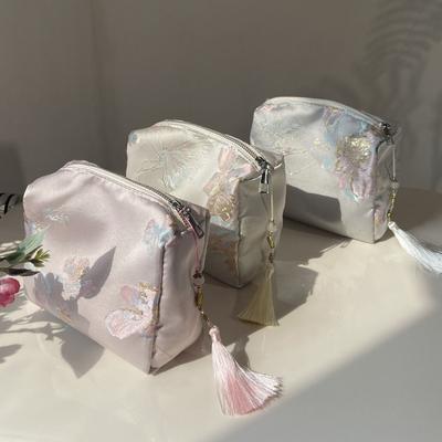Breathable Polyester Cosmetic Bag Zipper Closure Chinese Style Zipper Clutch Embroidery Floral Beauty Case Beauty Tools Storage