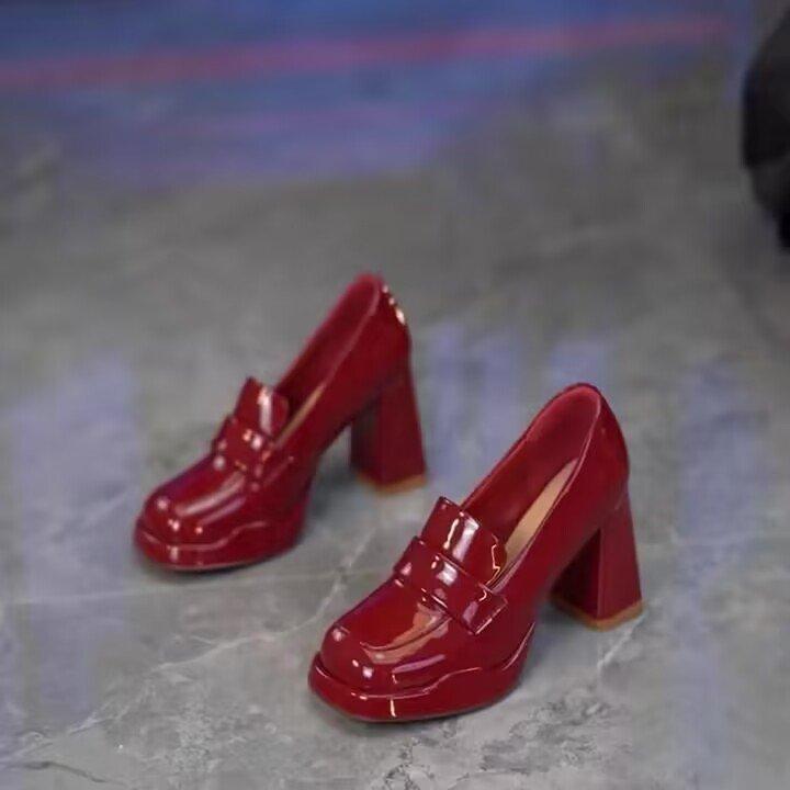 

British style 2025 spring and summer new square head thick sole waterproof table air temperament thick heel single shoes deep mouth high heel women s 39 бордовий