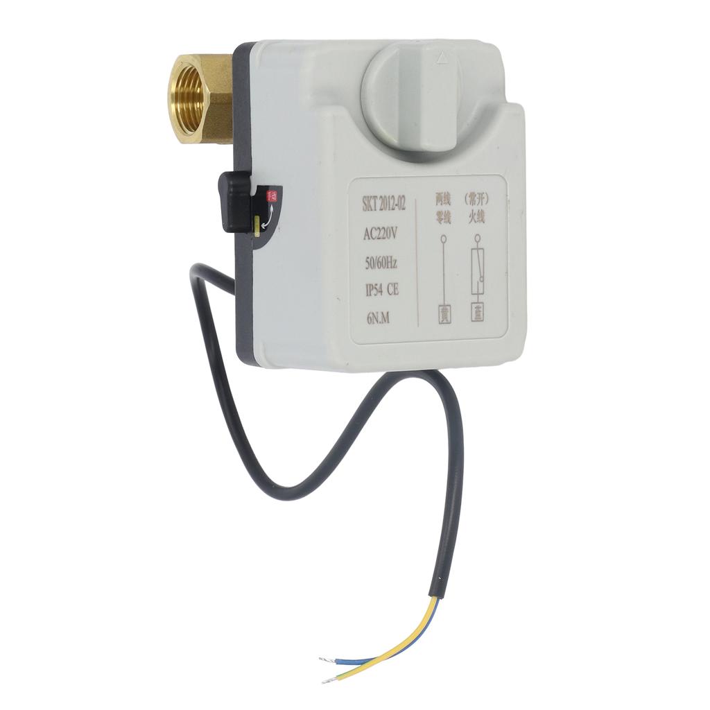 2-Draht Motorisiertes Kugelventil Messing Verschleißfestigkeit IP54 AC220V Elektrisches Kugelventil für Kalt Heiß