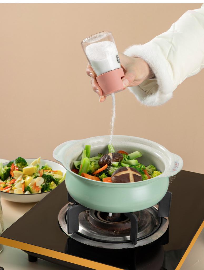 Press-Type Salt Control Bottle Kitchen Measuring Seasoning Jar Household Spice Container Airtight Moisture-Proof Storage Organizer