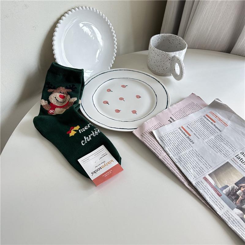 

Мультяшные Рождественские Женские Хлопковые Носки до Середины Икры - Весна/Осень/Зима от Kikiyasocks One Size зелёный