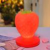 Lampada da comodino a LED creativa ricaricabile senza sfarfallio con luce notturna a fragola, decorazione da tavolo