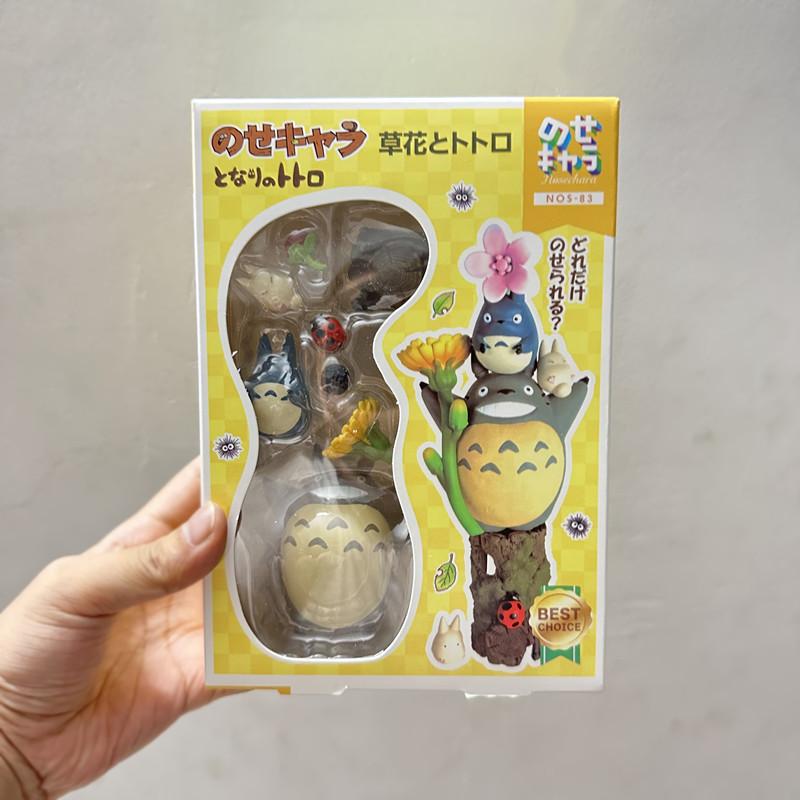 Totoro Impilabile Figure Carine Inclusi Piccolo Totoro Sprite della Polvere Bambola Carina Modello da Collezione Giocattolo Decorazione per la Casa Regalo per Fan Anime Compleanno dei Bambini