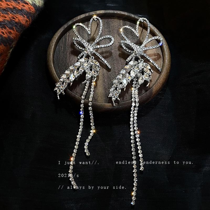 Silver Needle Diamond Love Earrings European and American Fashion Long Fringed Bow Earrings Retro Earrings Temperament Women