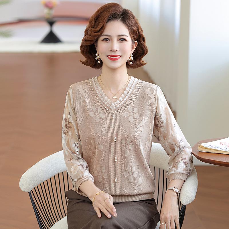 

Spring Knitwear V-Neck Top with Gauze Sleeves & Bead Details for Moms and Mature Women XL (recommended for 52.5-60 kg) бежевий/верблюд