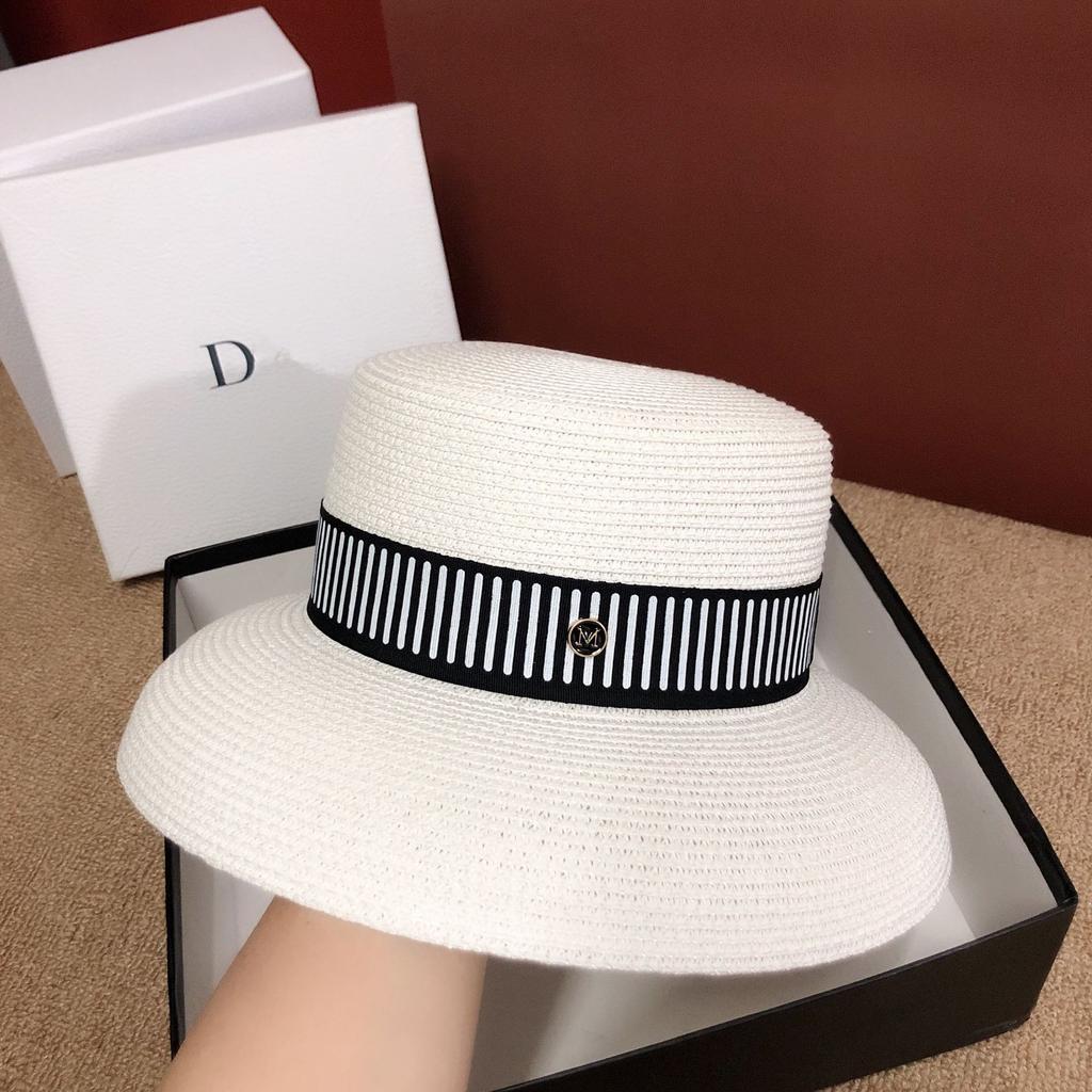 New Hat Female Hepburn Straw Small Lampshade Hat Fashionable French Big Brim Face Covering Anti-sun Concave Top Hat