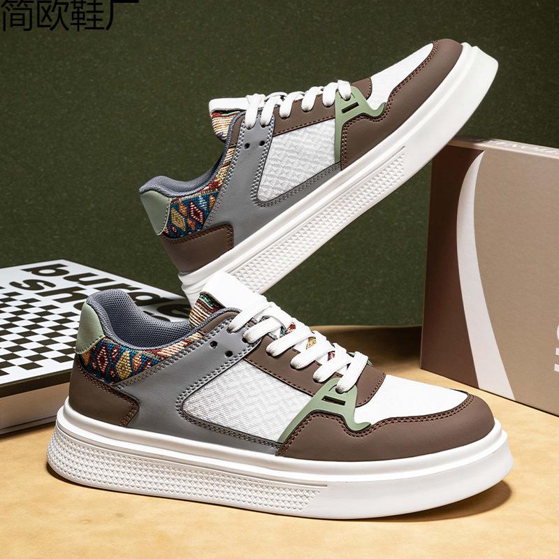 

Men s shoes summer new breathable deodorant low-top board shoes men s thin mesh outdoor non-slip hiking 44