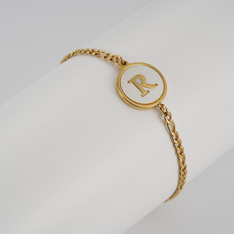 Pulsera Redonda de Acero Inoxidable 18K Europea con Letra para Mujer - Joyería de Mano Moderna y Elegante