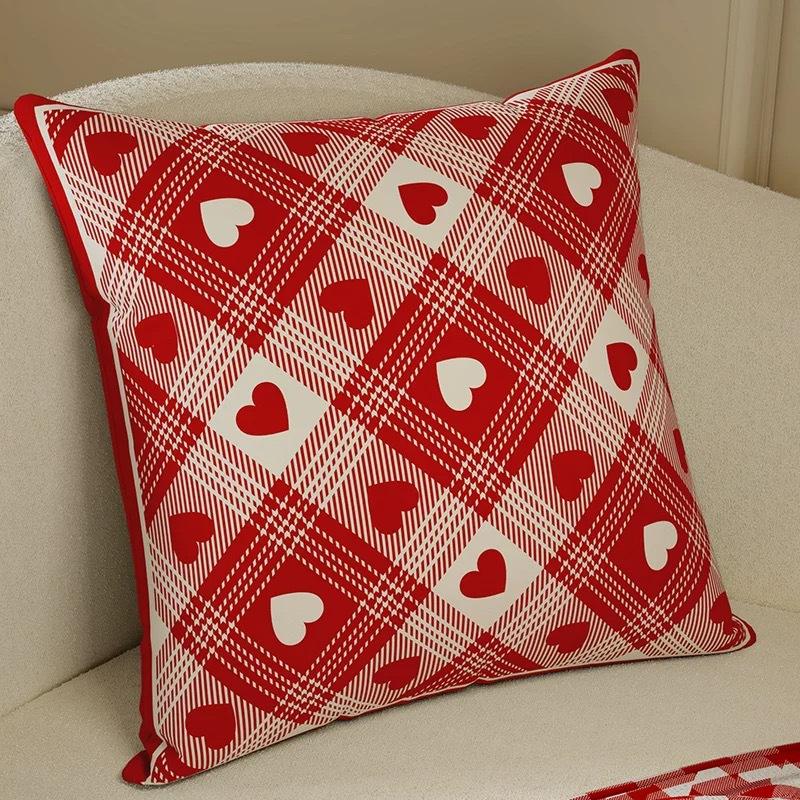 

Новая Рождественская Наволочка Красная Клетка Любовь Горошек Праздничная Атмосфера Рождественская Подушка Наволочка 45 * 45Cm short velvet without pillow core