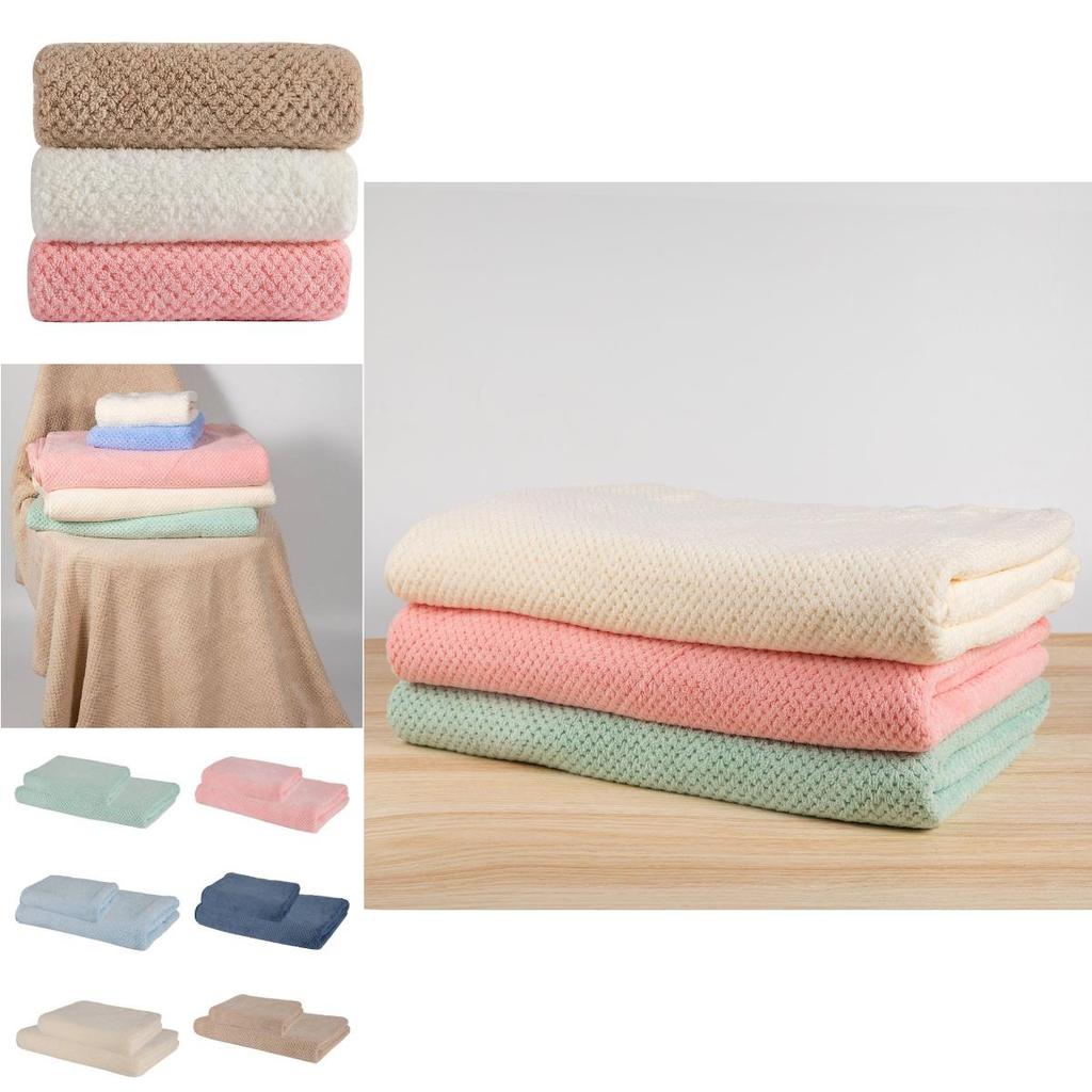 Oversized Microfiber Beach Towel For Super Fast Drying And Water Absorbing