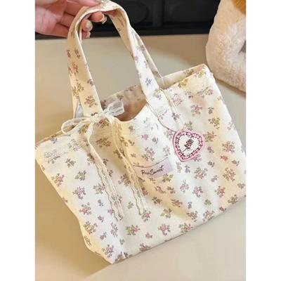 Fashion Small Floral Canvas Bag, Small Fresh Flower Shoulder Bag, Women's Niche Handbag for Work and Going Out