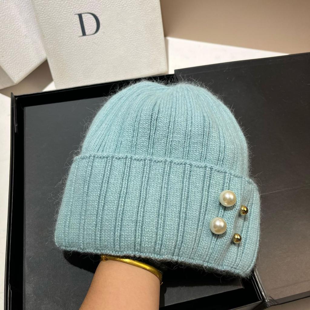 Winter Xiaoxiangfeng Pearl Rabbit Hair Knitted Hat Women'S Nordic Cold Warm Wool Pullover Cold Hat Tide