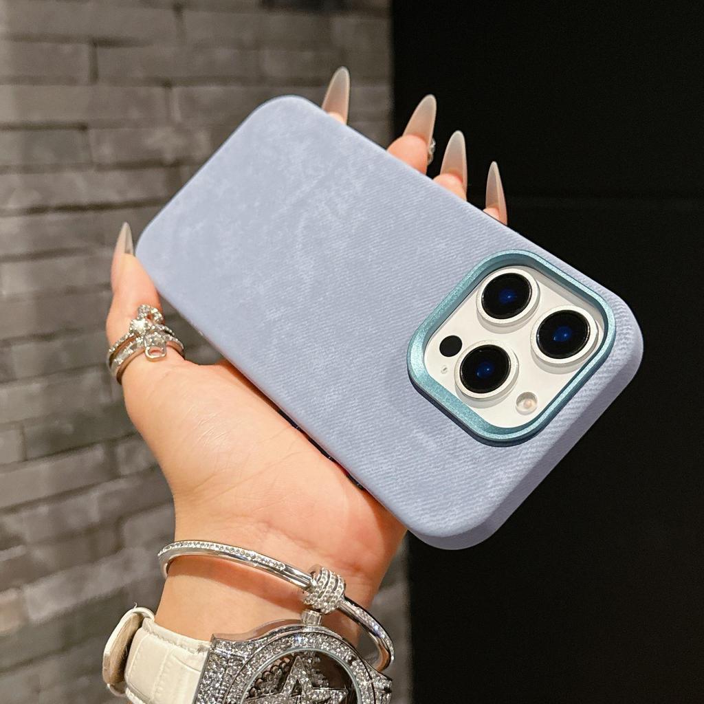iPhone 16 Pro Max Case: Full Coverage Flannel with Metal Lens & Electric Melt Buttons