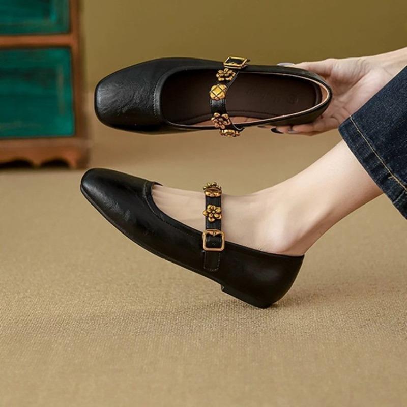Shallow Single Shoes Women's Small Leather Shoes Autumn New Flat Bottom One-word Buckle Small Leather Shoes Soft Sole Mary Jane Shoes