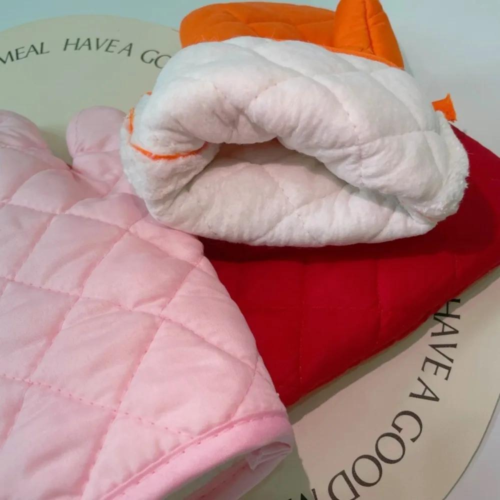 Neu Verdickte Mikrowellen-Herd-Handschuhe Backofen Spezielle Isolierung und Anti-Verbrühungs-Baumwollmaterial