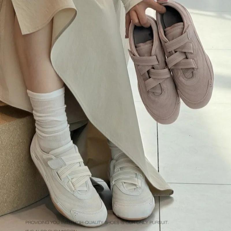 Fashion Retro Leather Version 2025 Ballet Style Sport Shoes French Magic Tape Casual Shoes for Women Rubber Upper Net Shoes
