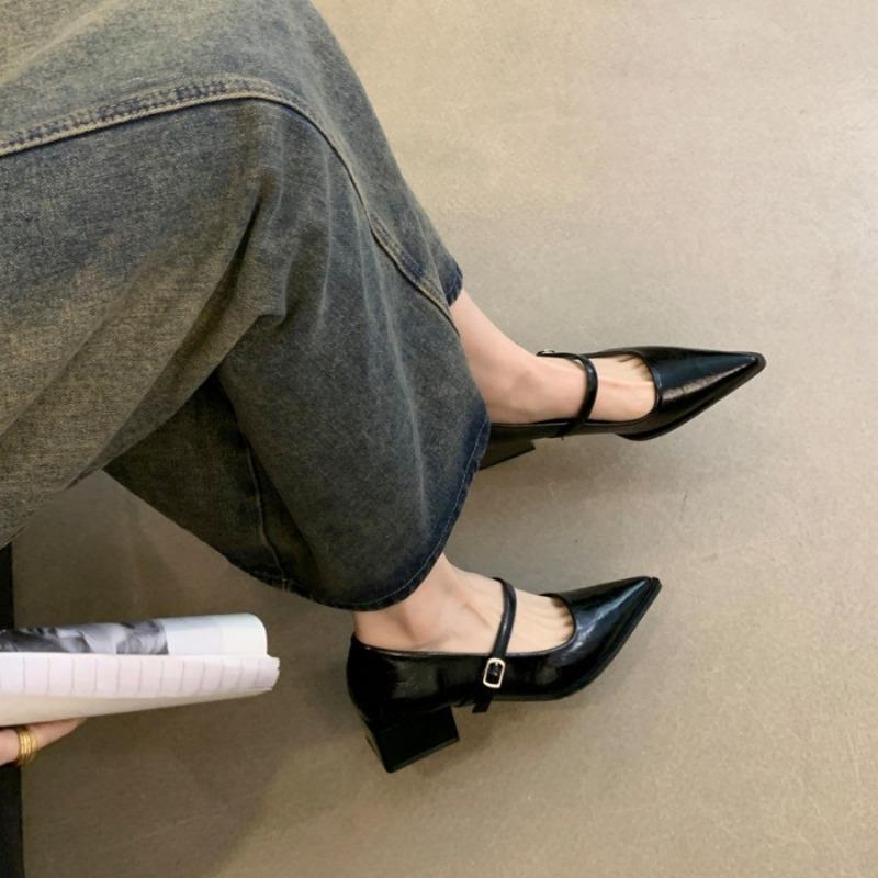 Retro-Stil Dicke Absätze Frühling und Herbst Damen Mary Jane Schuhe Mode Flach Spitzzehen Damen Komfort Büro Pumps Schuhe