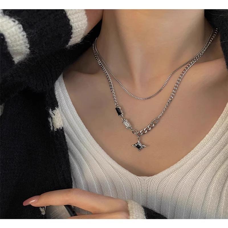 Double-layer Stacked Tetragonal Star Necklace Women's Cold Wind Niche Light Luxury High-end Versatile Couple Collarbone Chain