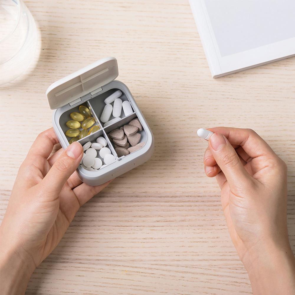 Travel Tool Four grid Organizer Pill Splitter Medicine Box Medicine Tablet Dispenser Pill Case