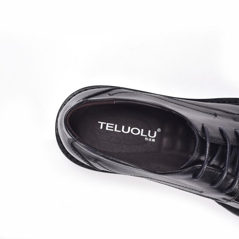 Men's British Style Genuine Leather Lace-up Round Toe Shoes - Casual & Business Formal with Thick Sole, Retro Design.
