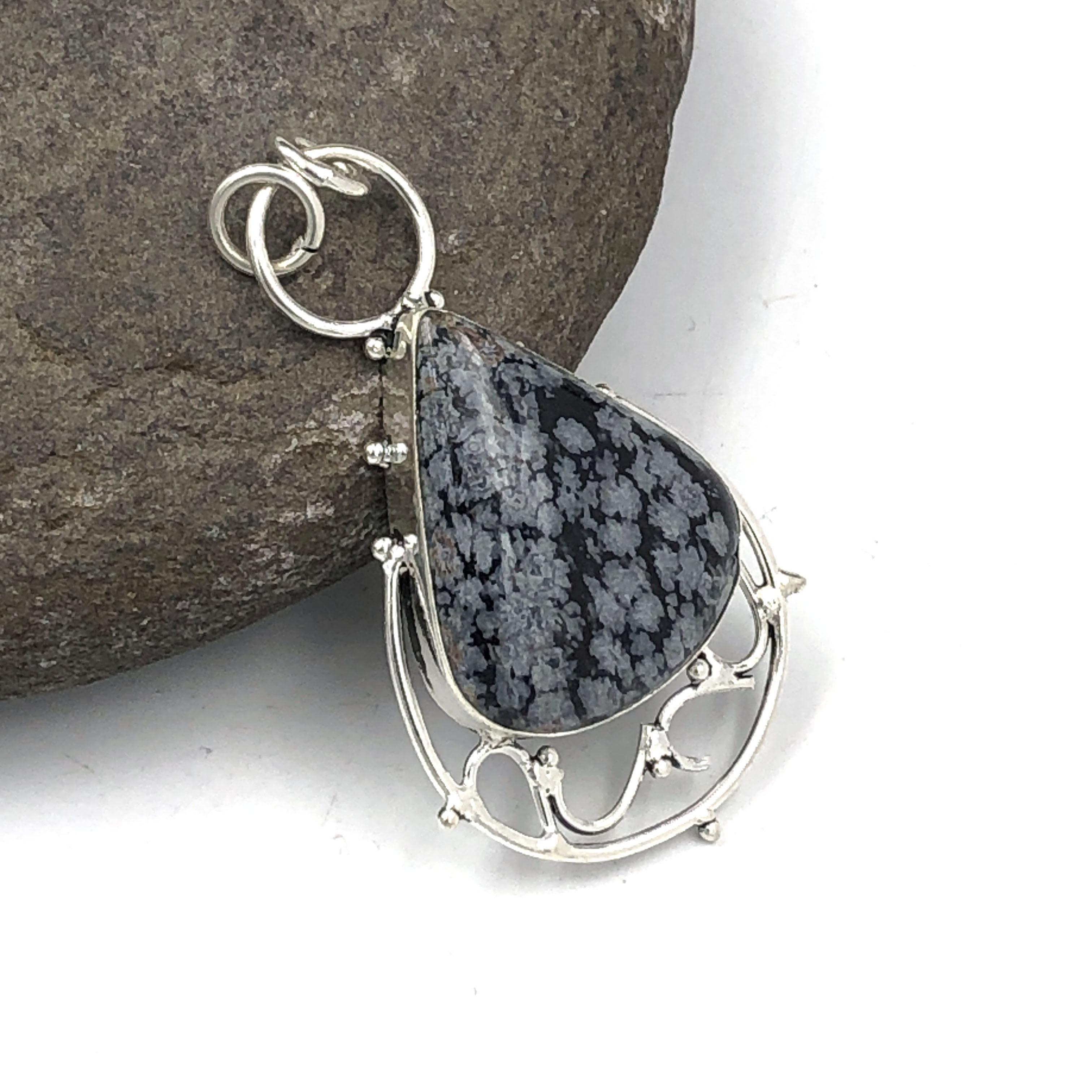 

Natural Snowfalke Obsidian Gemstone 925 Sterling Silver Jewelry Pendant 2.03 AJP-178