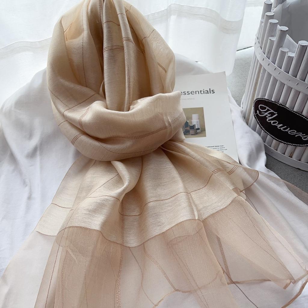 Spring And Autumn Mulberry Silk Celebrity Long Silk Scarf Simple Temperament Mom Versatile Scarf Clothing Matching