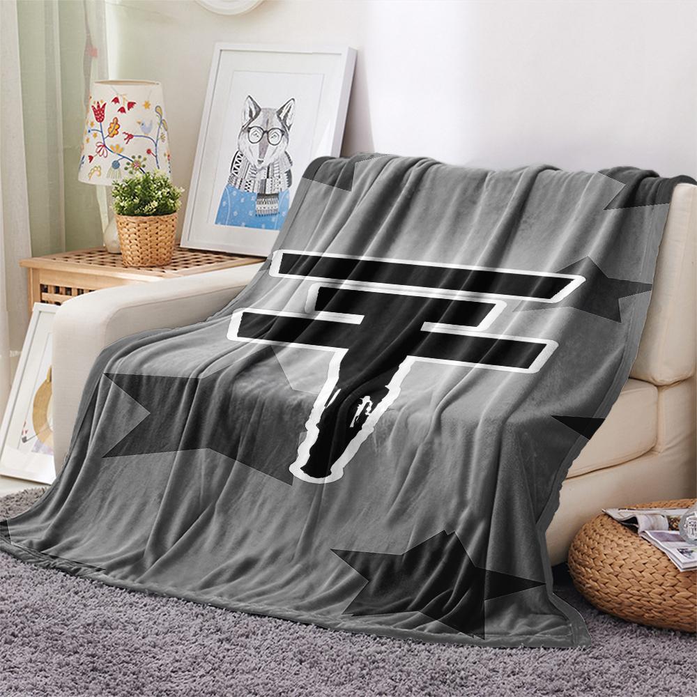 1PC Tokio hotel Print Flannel Blanket, High quality All Seasons, Home Decor, Warmth and Comfort, Perfect for Christmas Gifts