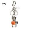 Backpack Pendant Halloween Cat Holding Pumpkin Keychain, Metal Car Key Ring Holder Holder, Handbag Hanging Decorative Accessory