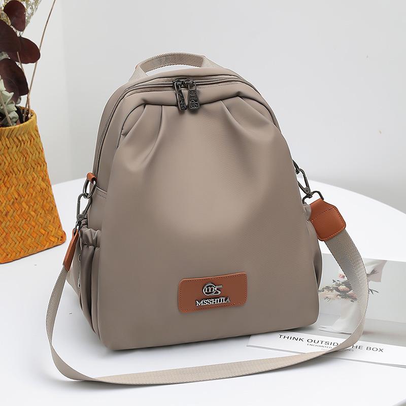 

New simple solid color versatile backpack commuting light backpack backpack светло-коричневого