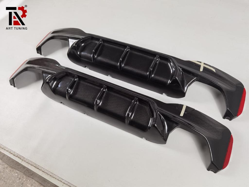 Dry Carbon Fiber Rear Diffuser Lip for BMW 5 Series G30/G38 - M5 Style