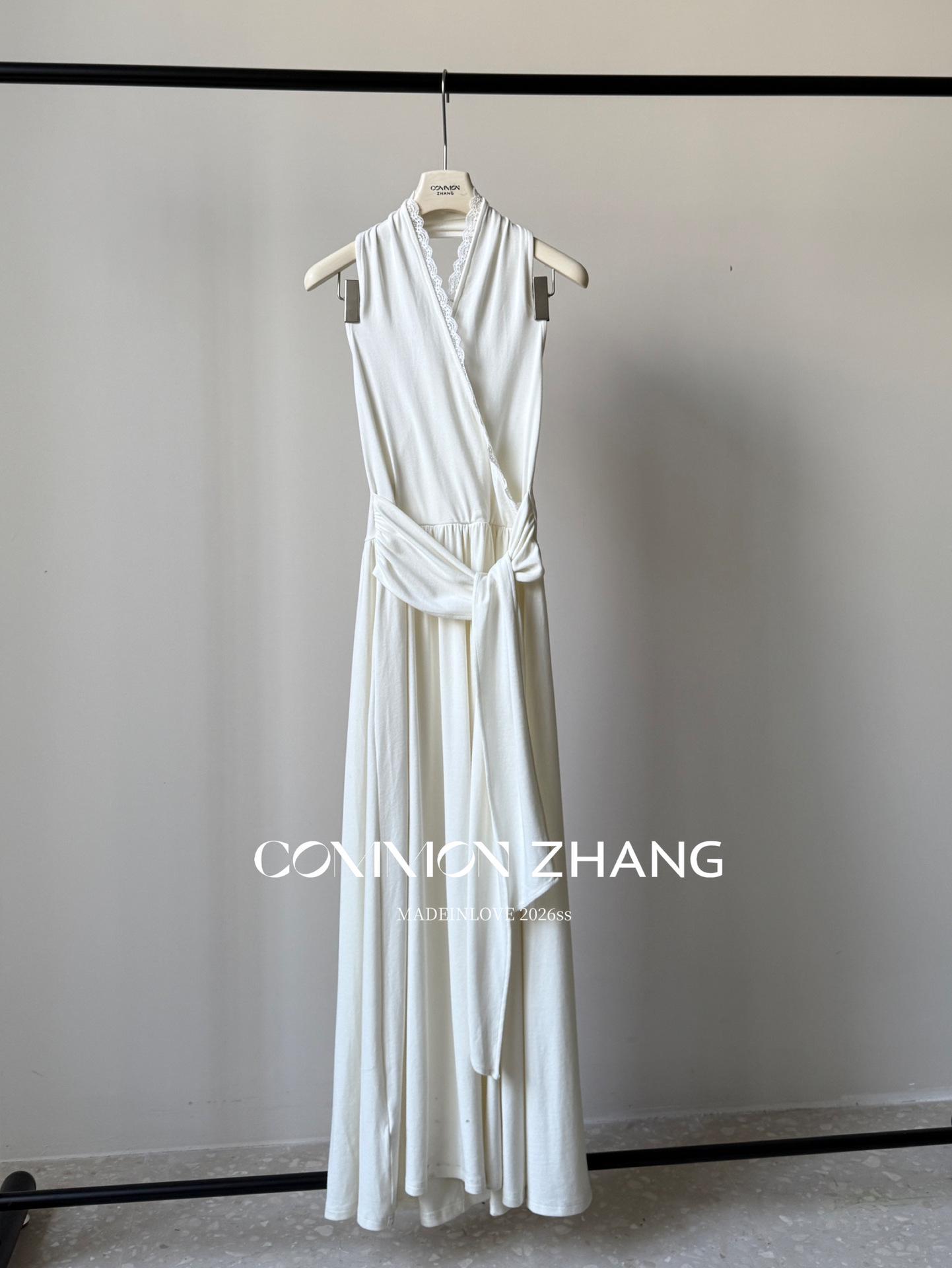 

CZ ZHANG Chunlei Women s Lace Patchwork Halterneck Maxi Dress with Tie-Up Waist, Style C16382. Small белый