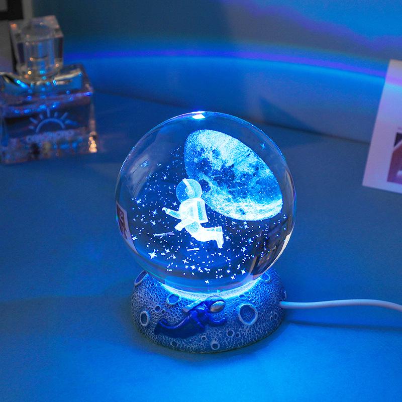 

3D Хрустальный шар Ночник - Креативное светящееся настольное украшение, Идеальный подарок для мальчиков, на дни рождения студентов 6cm single ball