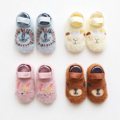 Calzini da pavimento per bambini con cintura antiscivolo Elastico Calzino per animali simpatico cartone animato Neonati Calzini natalizi per neonati per bambini 0-3 anni