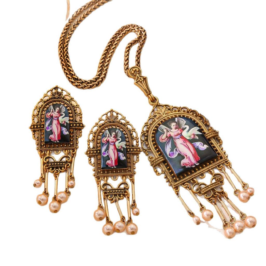 Medieval Retro Court Style Temperament Imitation Pearl Necklace Fringed Stud Earrings Replica Ethnic Style Earrings