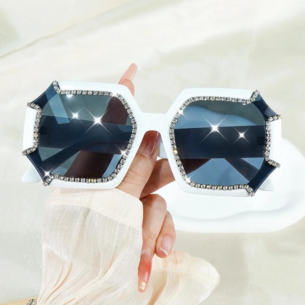 Large Square Women's Luxury Rhinestone Fashion Gradient Darkening Props Makeup Fashion SunGlasses