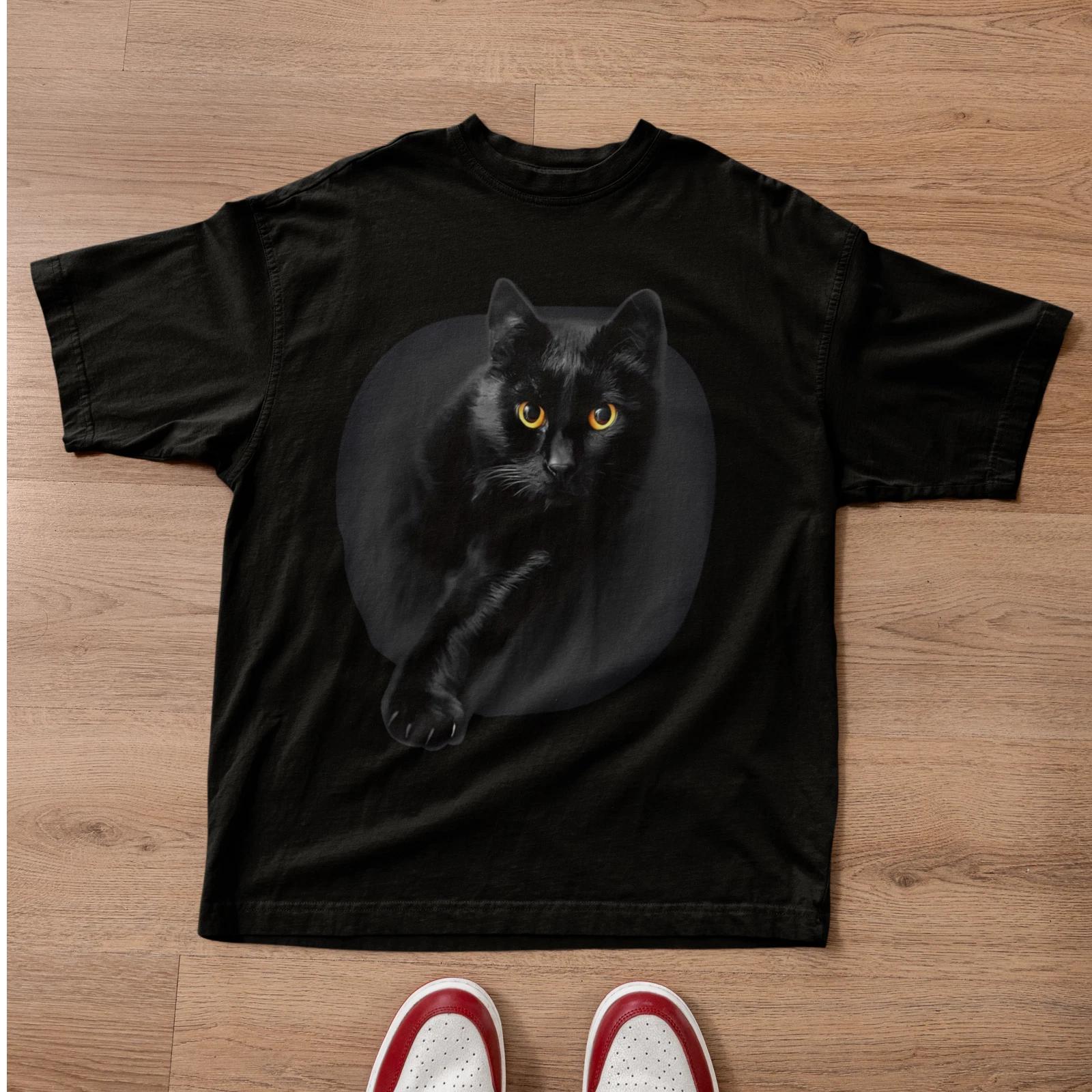 Black Cat Eyes Graphic T-Shirt Gothic Aesthetic Halloween Cat Lover Tee XL