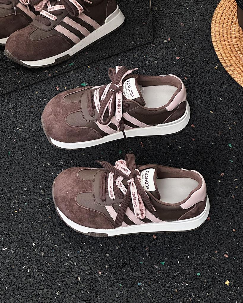 Korean version ins casual sports double shoelaces color matching soft sole big head German training women 2025 new retro Forrest Gump board shoes