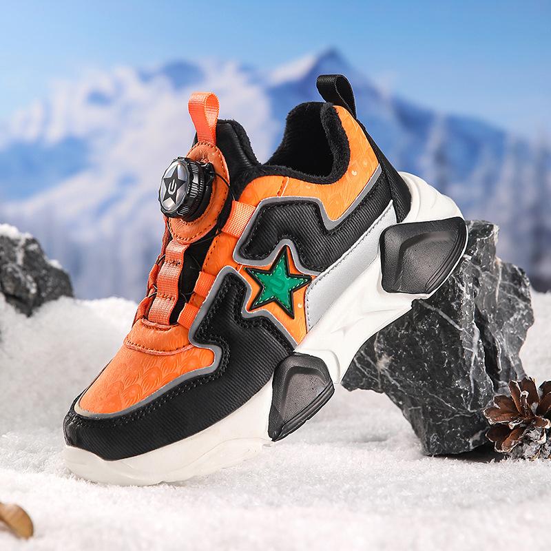 Children's Warm Sneakers 2025 Boys Fashion Rotating Button-up Shoes Medium Older Children's Girls Outdoor Running Shoes