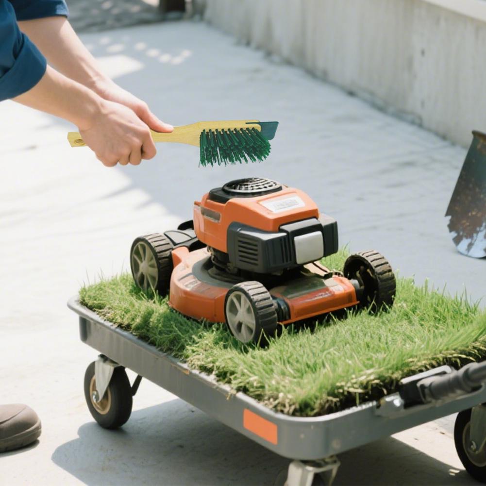 Kartáč na sekačku na trávu Kompaktní velikost Dřevěná rukojeť Čisticí kartáč Příslušenství k sekačce Kartáč Nástroj pro odstraňování nečistot a posekané trávy