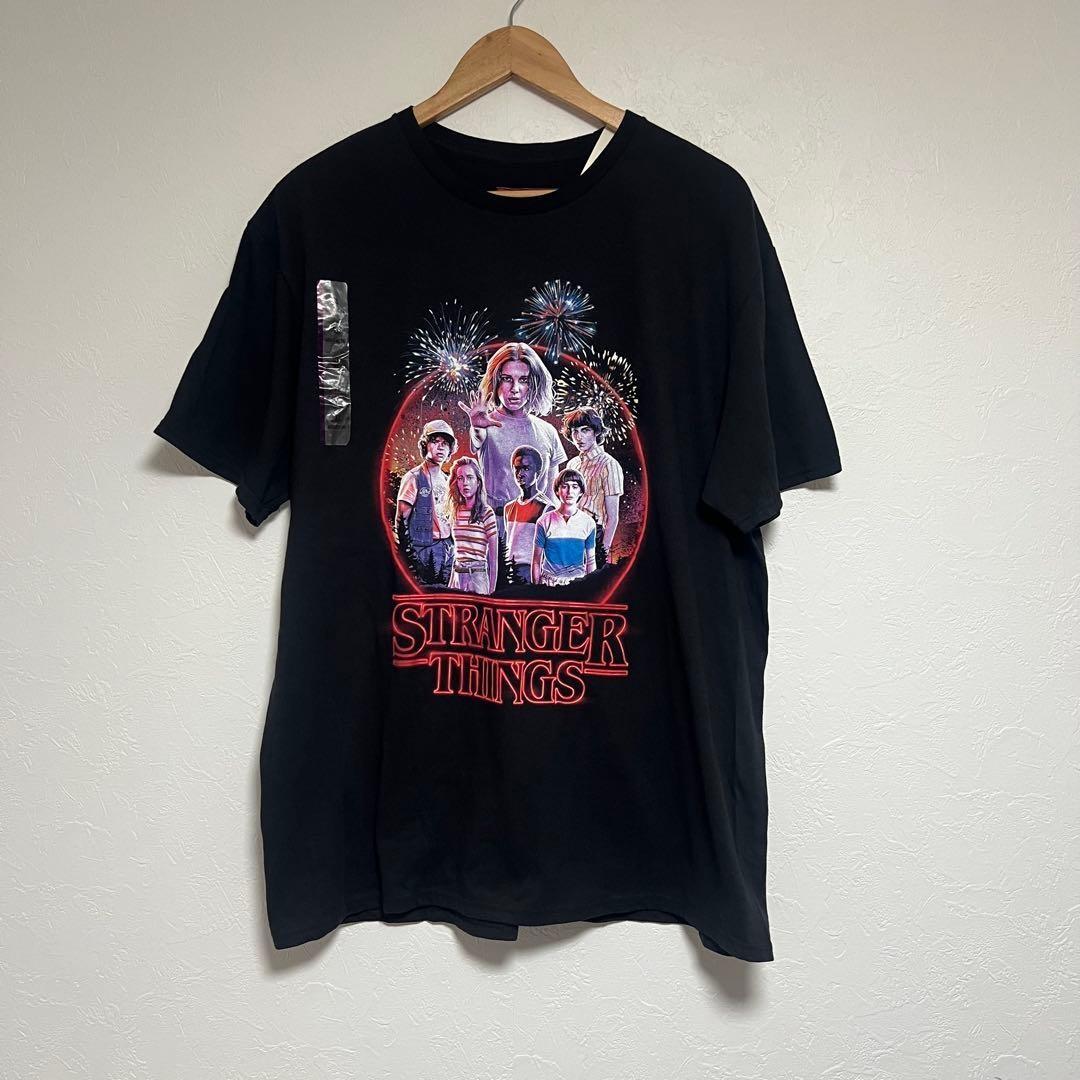 STRANGER THINGS Graphic T-Shirt XL Size XL