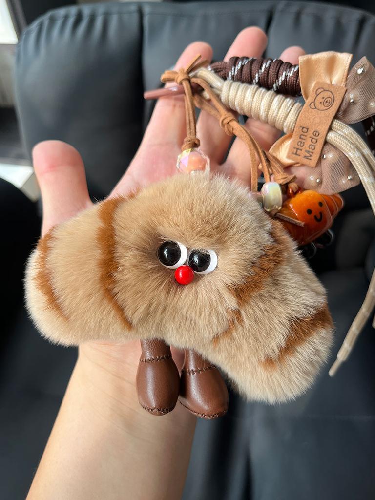 Real Rabbit Fur Croissant Keychain Cute Bread Shape Bag Charm Car Key Ring Plush Pendant Key Holder Kawaii Car Accessories