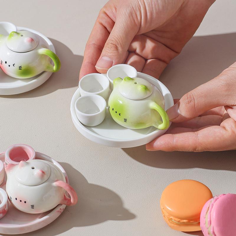 Chinese Style Mini Ceramic Teapot Ornaments Traditional Smooth Milk Tea Lid Accessories Exquisite Ceramic Cat Ear Pot Home Decor