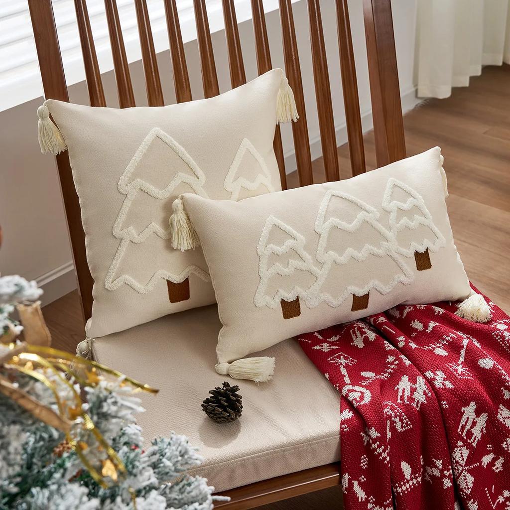 2PCS Christmas Throw Pillow Cover with Tassels Decorative Green Tufted Pillowcase for Sofa Bed Cushion Case for Home Decor