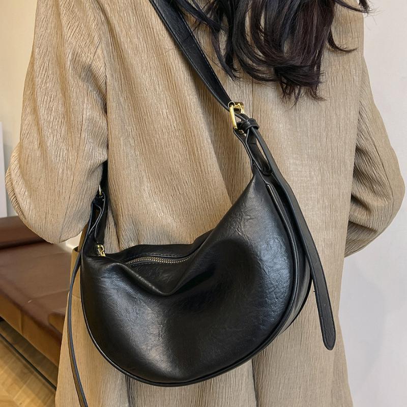 

Vintage Crossbody Bags for Women Large Capacity Luxury Handbags Solid Soft Shoulder Bags Female Casual Travel Hobos Bag Sac New чёрный